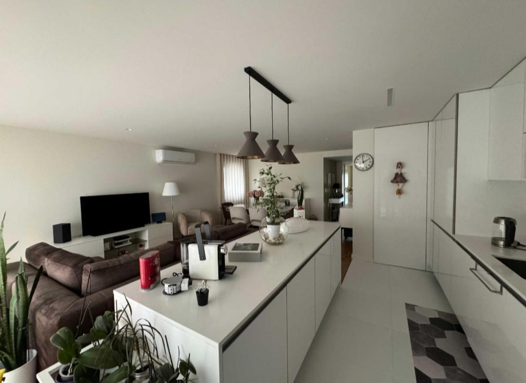 Apartamento Edjo Trinda Sacavém Exterior foto